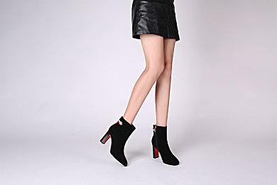 《法外枭雄：滚石城》开场13分钟实机演示